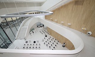 Vorbild für Herford? Das Veranstaltungszentrum in Feldkrich. - Peter Steinert Vorbild für Herford? Das Veranstaltungszentrum in Feldkrich. - Peter Steinert