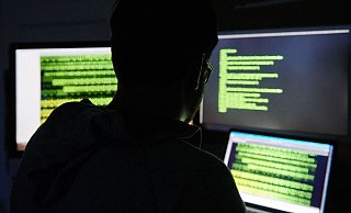 Der Bielefelder richtete im Darknet zwei Plattformen ein, die er zum illegalen Handel und Austausch nutzte. - dpa Der Bielefelder richtete im Darknet zwei Plattformen ein, die er zum illegalen Handel und Austausch nutzte. - dpa