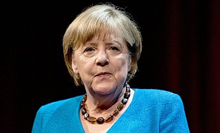 Die ehemalige Bundeskanzlerin Angela Merkel (CDU) soll mit dem Großkreuz des Verdienstordens der Bundesrepublik in besonderer Ausführung ausgezeichnet werden. - Fabian Sommer Die ehemalige Bundeskanzlerin Angela Merkel (CDU) soll mit dem Großkreuz des Verdienstordens der Bundesrepublik in besonderer Ausführung ausgezeichnet werden. - Fabian Sommer