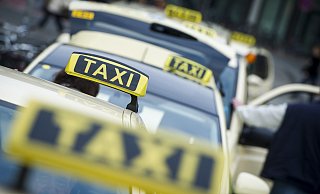 Die Taxi-Fahrer im Kreis haben Sorgen: Deshalb gab es ein Pilotoprojekt, das nun beendet und ausgewertet wurde. - Ole Spata Die Taxi-Fahrer im Kreis haben Sorgen: Deshalb gab es ein Pilotoprojekt, das nun beendet und ausgewertet wurde. - Ole Spata