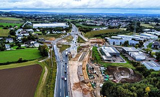 Die Großbaustelle hat sich verlagert: Befand sich der Schwerpunkt vor einem halben Jahr noch im Süden des Ortskerns von Asemissen, wird jetzt verstärkt in Ubbedissen und am Gewerbegebiet gearbeitet. - Eike J. Horstmann Die Großbaustelle hat sich verlagert: Befand sich der Schwerpunkt vor einem halben Jahr noch im Süden des Ortskerns von Asemissen, wird jetzt verstärkt in Ubbedissen und am Gewerbegebiet gearbeitet. - Eike J. Horstmann