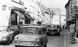 Die Frage stellte sich: Wird es nach der Eröffnung der Umgehung anders? - Museum/Kesting Die Frage stellte sich: Wird es nach der Eröffnung der Umgehung anders? - Museum/Kesting
