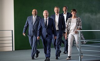 Der Koalitionsausschuss des Ampelbündnisses hat ein neues Entlastungspaket für die Bürger beschlossen. - Michael Kappeler Der Koalitionsausschuss des Ampelbündnisses hat ein neues Entlastungspaket für die Bürger beschlossen. - Michael Kappeler