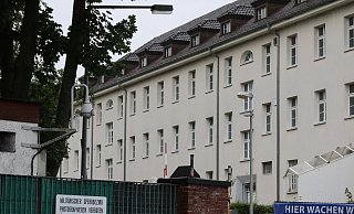 Die Notunterkunft für Geflüchtete auf dem Dempsey-Gelände bereitet der CDU in Schloß Neuhaus weiterhin Sorgen. (Archivbild) - David Knapp Die Notunterkunft für Geflüchtete auf dem Dempsey-Gelände bereitet der CDU in Schloß Neuhaus weiterhin Sorgen. (Archivbild) - David Knapp