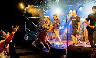 Ein Bild aus dem Vorjahr vom T-Mania-Festival macht Lust auf mehr. - Tanya Ro Ein Bild aus dem Vorjahr vom T-Mania-Festival macht Lust auf mehr. - Tanya Ro