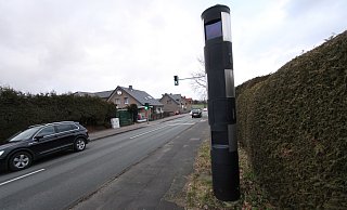 In Schweicheln steht seit einigen Jahren ein stationärer Blitzer an der Herforder Straße (B239). - Björn Kenter In Schweicheln steht seit einigen Jahren ein stationärer Blitzer an der Herforder Straße (B239). - Björn Kenter