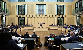 In der Sondersitzung der Mitglieder des Bundesrats erhielt der Gesetzesentwurf für das Bürgergeld nicht die erforderliche Mehrheit. - Bernd Von Jutrczenka/dpa In der Sondersitzung der Mitglieder des Bundesrats erhielt der Gesetzesentwurf für das Bürgergeld nicht die erforderliche Mehrheit. - Bernd Von Jutrczenka/dpa