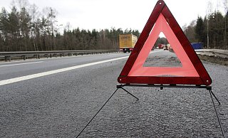 Es staut sich derzeit etwa vier Kilometer, gibt die Polizei bekannt. - Symbolbild Pixabay Es staut sich derzeit etwa vier Kilometer, gibt die Polizei bekannt. - Symbolbild Pixabay