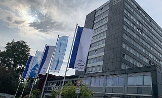 Sitz der Kreisverwaltung: Das Kreishaus an der Paderborner Aldegreverstraße. - Jens Reddeker Sitz der Kreisverwaltung: Das Kreishaus an der Paderborner Aldegreverstraße. - Jens Reddeker