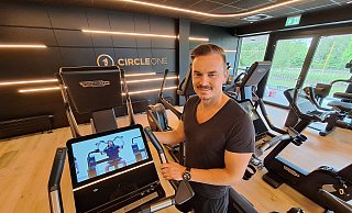 Peter Letkemann (43) eröffnet mit der "CircleOne"-Fitnessboutique in Bünde mittlerweile den vierten Standort. - Peter Heidbrink Peter Letkemann (43) eröffnet mit der "CircleOne"-Fitnessboutique in Bünde mittlerweile den vierten Standort. - Peter Heidbrink