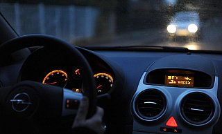Ein 16-Jähriger aus Rheda-Wiedenbrück hat sich mit dem Auto seines Vaters auf der glatten Fahrbahn überschlagen - Symbolbild: Pixabay Ein 16-Jähriger aus Rheda-Wiedenbrück hat sich mit dem Auto seines Vaters auf der glatten Fahrbahn überschlagen - Symbolbild: Pixabay
