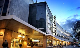Das Kaufhaus muss vielleicht schließen. Auf Facebook sind Bielefelder geteilter Meinung. - BIELEFELD Das Kaufhaus muss vielleicht schließen. Auf Facebook sind Bielefelder geteilter Meinung. - BIELEFELD