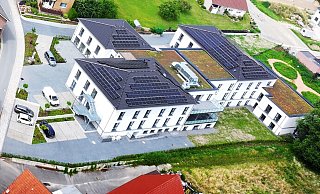 In dem nagelneuen Pflegeheim Hilden-Residenz wohnen aktuell 55 Senioren. Der Start nach der Übernahme vor einem halben Jahr ging nicht reibungslos, doch läuft’s jetzt zunehmend besser. - Gerald Dunkel In dem nagelneuen Pflegeheim Hilden-Residenz wohnen aktuell 55 Senioren. Der Start nach der Übernahme vor einem halben Jahr ging nicht reibungslos, doch läuft’s jetzt zunehmend besser. - Gerald Dunkel