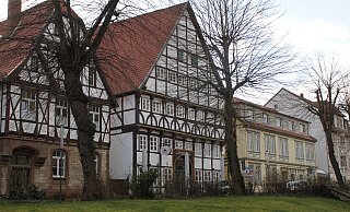 Das „Alt Warburg“ an der Kalandstraße ist eins der bekanntesten Fachwerkhäuser in der Hansestadt. - Dieter Scholz Das „Alt Warburg“ an der Kalandstraße ist eins der bekanntesten Fachwerkhäuser in der Hansestadt. - Dieter Scholz