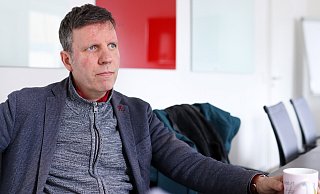 Pfarrer Oliver Vogelsmeier hat sich nach dem tragischen Vorfall um die Familie zusammen mit anderen Seelsorgern gekümmert. - Alex Lehn Pfarrer Oliver Vogelsmeier hat sich nach dem tragischen Vorfall um die Familie zusammen mit anderen Seelsorgern gekümmert. - Alex Lehn