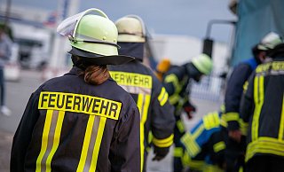 Aktuell sucht die Stadt Paderborn in einer Stellenanzeige Brandmeister und Oberbrandmeister. - Niklas Tüns Aktuell sucht die Stadt Paderborn in einer Stellenanzeige Brandmeister und Oberbrandmeister. - Niklas Tüns