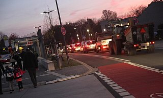An der Stertwelle staut sich morgens der Verkehr. Das führt zu einigen riskanten Fahrmanövern. - Archivfoto: Jan-Henrik Gerdener An der Stertwelle staut sich morgens der Verkehr. Das führt zu einigen riskanten Fahrmanövern. - Archivfoto: Jan-Henrik Gerdener