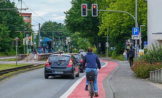 Über die Kurt-Schumacher-Straße soll die Fahrradstraße Richtung Uni geführt werden. Für Autos soll es aber keine Einbahnstraßenregelung mehr geben. - Andreas Zobe Über die Kurt-Schumacher-Straße soll die Fahrradstraße Richtung Uni geführt werden. Für Autos soll es aber keine Einbahnstraßenregelung mehr geben. - Andreas Zobe