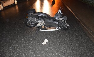 Der Mann stürzte mit seinem Roller. - Polizei Herford Der Mann stürzte mit seinem Roller. - Polizei Herford