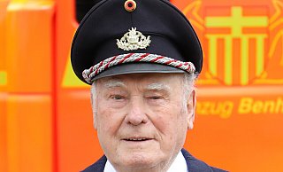 Dionysius Vogt hat zahlreiche Auszeichnungen erhalten. - Feuerwehr Dionysius Vogt hat zahlreiche Auszeichnungen erhalten. - Feuerwehr