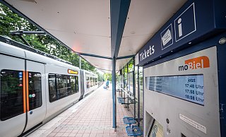 Neue Preise am Ticketautomaten und in der App. Mobiel hat die Preise für Fahrten mit Bus und Bahn erhöht. - Felix Brenneke Neue Preise am Ticketautomaten und in der App. Mobiel hat die Preise für Fahrten mit Bus und Bahn erhöht. - Felix Brenneke