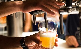 Für Stimmung auf dem Fest sorgt DJ Lago. - (Symbolbild): Pixabay Für Stimmung auf dem Fest sorgt DJ Lago. - (Symbolbild): Pixabay
