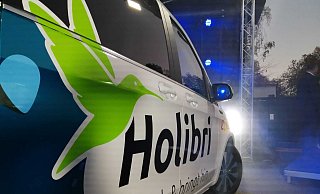 Am Sonntag konnten wegen des Wetters an vielen Orten keine Fahrten mit dem Holibri stattfinden. - Burkhard Battran Am Sonntag konnten wegen des Wetters an vielen Orten keine Fahrten mit dem Holibri stattfinden. - Burkhard Battran