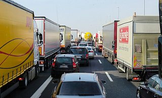 Autofahrer brauchen auf der Autobahn 2 in Richtung Hannover aktuell Geduld. - Pixabay Autofahrer brauchen auf der Autobahn 2 in Richtung Hannover aktuell Geduld. - Pixabay