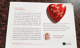 Dankesbrief im Wahlkampf: Die Aktion der SPD-Bundestagsabgeordneten Wiebke Esdar hat ein politisches Nachspiel. - NW Dankesbrief im Wahlkampf: Die Aktion der SPD-Bundestagsabgeordneten Wiebke Esdar hat ein politisches Nachspiel. - NW