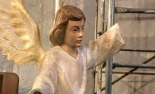 Der große Verkündigungsengel in der Altstädter Nicolaikirche hat aktuell keine Hände mehr. - Altstädter Nicolaikirche Der große Verkündigungsengel in der Altstädter Nicolaikirche hat aktuell keine Hände mehr. - Altstädter Nicolaikirche