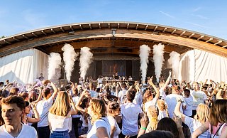 Schon etwas länger her: Das letzte Elektro-Festival an der Volksbank-Arena im Gartenschaupark Rietberg. - Stadt Rietberg Schon etwas länger her: Das letzte Elektro-Festival an der Volksbank-Arena im Gartenschaupark Rietberg. - Stadt Rietberg