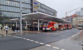 Die Feuerwehr war am Jahnplatz im Einsatz. - Stefan Gerold Die Feuerwehr war am Jahnplatz im Einsatz. - Stefan Gerold