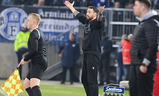 Arminia Bielefeld unterliegt der SpVgg Unterhaching 1:2. - Oliver Krato Arminia Bielefeld unterliegt der SpVgg Unterhaching 1:2. - Oliver Krato