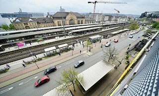 An der Joseph-Massolle-Straße soll künftig der Fernbusbahnhof eingerichtet werden. Diesen Vorschlag hat die Verwaltung der Politik unterbreitet. - Peter Unger An der Joseph-Massolle-Straße soll künftig der Fernbusbahnhof eingerichtet werden. Diesen Vorschlag hat die Verwaltung der Politik unterbreitet. - Peter Unger