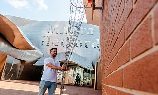 Für "NW"-Autor Matthias Reiprich steht erstmalig ein Besuch im Museum Marta in seiner Heimatstadt Herford auf dem Programm. - Ralf Bittner Für "NW"-Autor Matthias Reiprich steht erstmalig ein Besuch im Museum Marta in seiner Heimatstadt Herford auf dem Programm. - Ralf Bittner