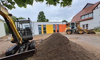 An der Grundschule Dünne werden letzte Arbeiten an der neuen Mensa vorgenommen. - Peter Heidbrink An der Grundschule Dünne werden letzte Arbeiten an der neuen Mensa vorgenommen. - Peter Heidbrink