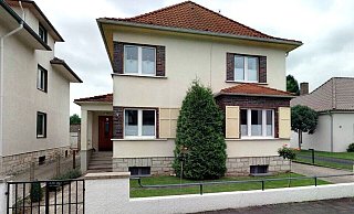 Das Einfamilienhaus an der Fröbelstraße 9 wird nach Angaben der Stadtverwaltung von der Bima auf dem privaten Markt verkauft. - Stadt Paderborn Das Einfamilienhaus an der Fröbelstraße 9 wird nach Angaben der Stadtverwaltung von der Bima auf dem privaten Markt verkauft. - Stadt Paderborn