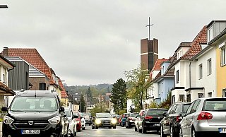 Der Straßenraum kann besser genutzt werden, als dort Autos abzustellen, meint Oberbürgermeister Clausen. - Stefan Becker Der Straßenraum kann besser genutzt werden, als dort Autos abzustellen, meint Oberbürgermeister Clausen. - Stefan Becker