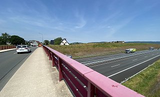 In Werste verläuft die Bergkirchener Straße auf einer Brücke über die Autobahn. Dort könnte nach den Vorstellungen der CDU Löhne eine Anschlussstelle entstehen. - Dirk Windmöller In Werste verläuft die Bergkirchener Straße auf einer Brücke über die Autobahn. Dort könnte nach den Vorstellungen der CDU Löhne eine Anschlussstelle entstehen. - Dirk Windmöller