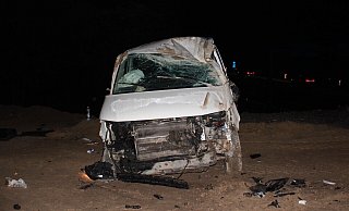An dem VW-Bulli entstand infolge des Unfalls Totalschaden. - Polizei An dem VW-Bulli entstand infolge des Unfalls Totalschaden. - Polizei