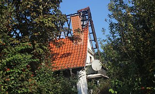 In der Brandruine wurde eine Leiche gefunden. - Jan-Henrik Gerdener In der Brandruine wurde eine Leiche gefunden. - Jan-Henrik Gerdener