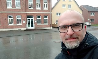 Marc Svensson, Fraktionsvorsitzender von Bündnis 90/Die Grünen, reagierte auf die Haushaltsrede der AfD und sagte Günter Koch klar, was er von dessen Ansichten hält. - Bündnis 90/Die Grünen Marc Svensson, Fraktionsvorsitzender von Bündnis 90/Die Grünen, reagierte auf die Haushaltsrede der AfD und sagte Günter Koch klar, was er von dessen Ansichten hält. - Bündnis 90/Die Grünen
