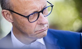CDU-Chef Friedrich Merz hat jetzt in Paderborn jüngst gefällte Aussagen verteidigt. - Christoph Soeder CDU-Chef Friedrich Merz hat jetzt in Paderborn jüngst gefällte Aussagen verteidigt. - Christoph Soeder