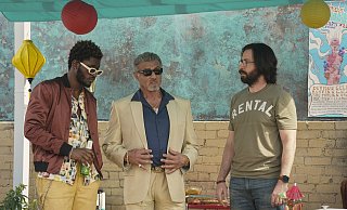 Altmeister Sylvester Stallone (76,Mitte) zeigt in "Tulsa King" bei Paramount+, dass er noch nicht zum alten Eisen gehört. - All rights reserved to Paramount+ Altmeister Sylvester Stallone (76,Mitte) zeigt in "Tulsa King" bei Paramount+, dass er noch nicht zum alten Eisen gehört. - All rights reserved to Paramount+
