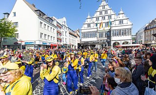 In diesem Jahr feierte "Hasi Palau" die große Karnevalsparade erst im April. 2023 soll die wieder wie gewohnt im Februar stattfinden. - Niklas Tüns In diesem Jahr feierte "Hasi Palau" die große Karnevalsparade erst im April. 2023 soll die wieder wie gewohnt im Februar stattfinden. - Niklas Tüns