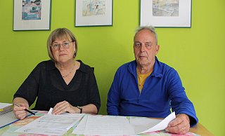 Cornelia Klein und Klaus Mücke-Klein befinden sich im Rechtsstreit mit den Wasserwerken. Sie wollen beweisen, dass die digitale Wasseruhr in ihrem Keller nicht richtig funktioniert hat. - Linda Schnepel Cornelia Klein und Klaus Mücke-Klein befinden sich im Rechtsstreit mit den Wasserwerken. Sie wollen beweisen, dass die digitale Wasseruhr in ihrem Keller nicht richtig funktioniert hat. - Linda Schnepel