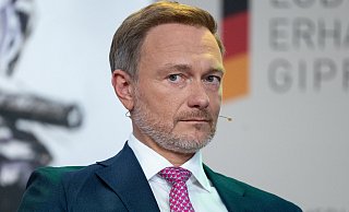 Christian Lindner (FDP), Bundesminister der Finanzen, sprüht vor Tatendrang - setzt aber zu wenig um. - dpa Christian Lindner (FDP), Bundesminister der Finanzen, sprüht vor Tatendrang - setzt aber zu wenig um. - dpa
