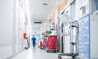 Die Krankenhäuser sehen sich finanziell am Limit. Eine Reform soll sie finanziell besser aufstellen. - Fabian Strauch Die Krankenhäuser sehen sich finanziell am Limit. Eine Reform soll sie finanziell besser aufstellen. - Fabian Strauch