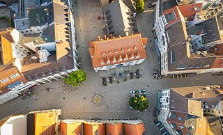 So sieht die Bielefelder Altstadt rund um das Theater am Alten Markt heute aus. Sie hat sich im Laufe der Jahre stark verändert. - Mike-Dennis Müller / www.mdm.photo So sieht die Bielefelder Altstadt rund um das Theater am Alten Markt heute aus. Sie hat sich im Laufe der Jahre stark verändert. - Mike-Dennis Müller / www.mdm.photo