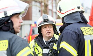 Der langjährige Herforder Feuerwehrchef Michael Stiegelmeier im Einsatz. - Frank-Michael Kiel-Steinkamp Der langjährige Herforder Feuerwehrchef Michael Stiegelmeier im Einsatz. - Frank-Michael Kiel-Steinkamp